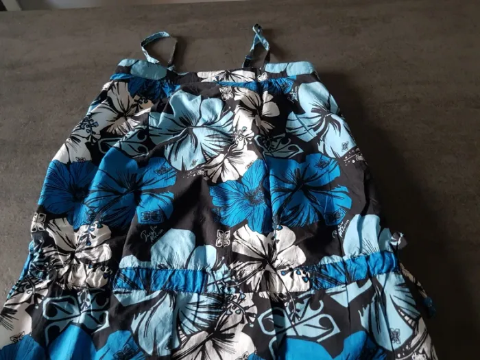 Robe Pacific Motion  taille 38