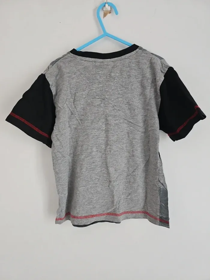 T-shirt spiderman garçon 6 ans - photo numéro 3