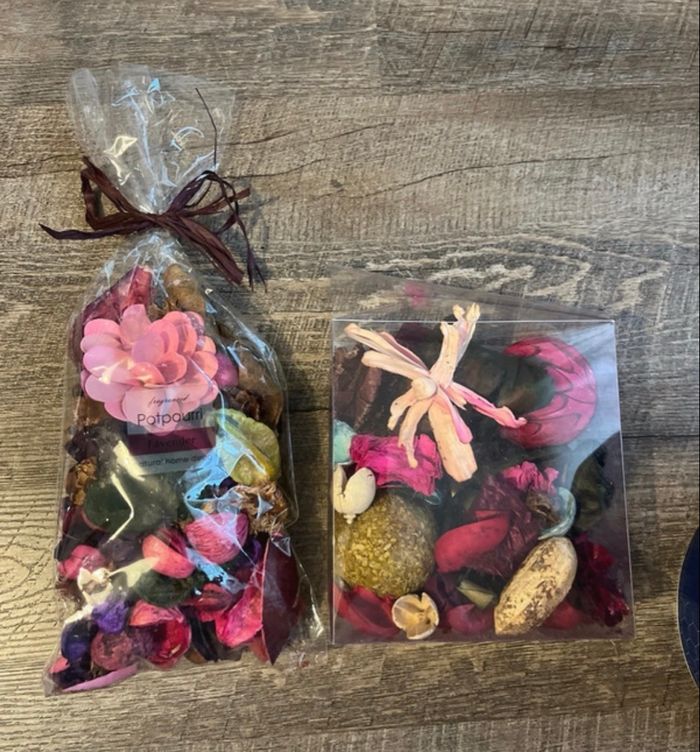 Pot pourri neuf de belle qualité