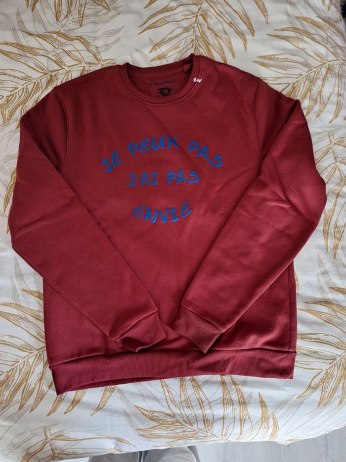 Pull vintage bordeaux