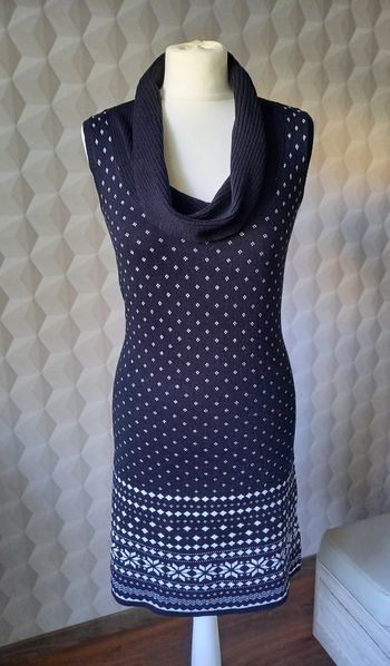 Robe en laine acrylique Gémo 36