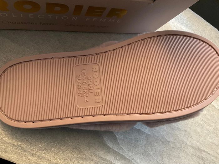 Chaussons rose Rodier neuf - photo numéro 7