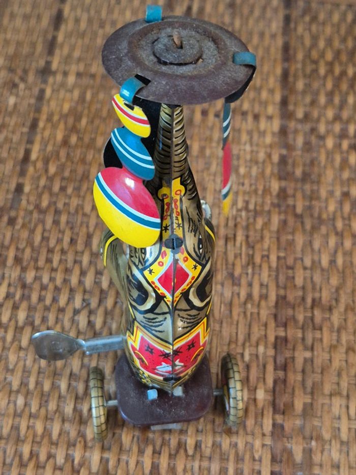 Ancien jouet en tôle mécanique - photo numéro 5
