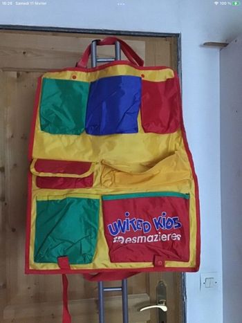 Panneau rangement jouets vintage 80s Demazieres
