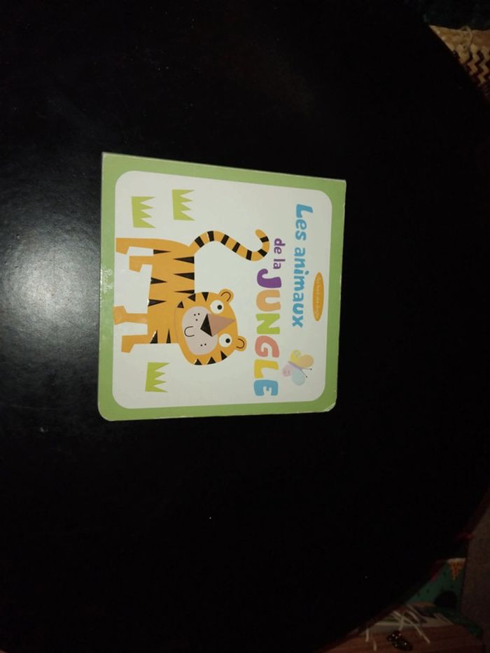 Livre les animaux de la jungle
