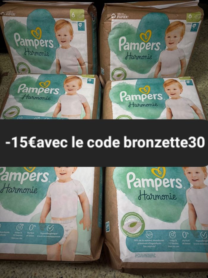 Six pack de couches Pampers taille 6 harnounie