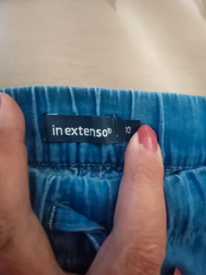 Lot été fille 10 ans 4 pièces dont 2 neufs avec étiquette - photo numéro 5