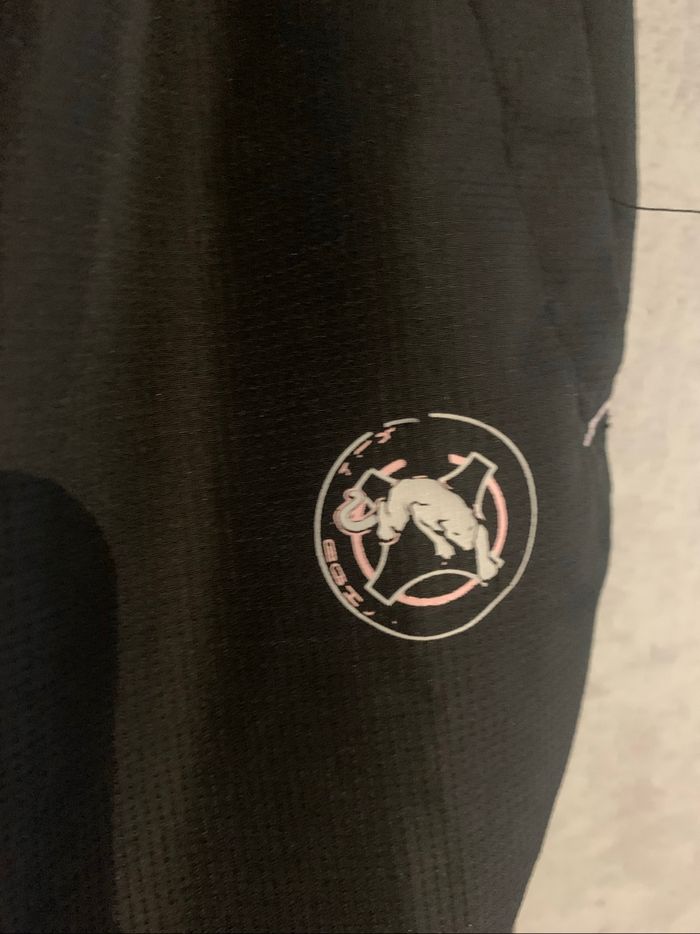 Ensemble de sport (veste et pantalon) - photo numéro 7