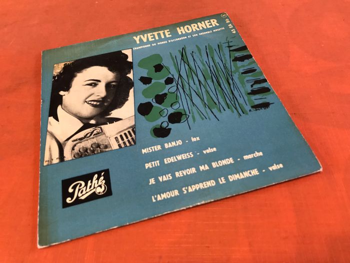 Vinyle 45 tours Yvette Horner (1956) Mister Banjo Pathé 45 EA 86 - photo numéro 6