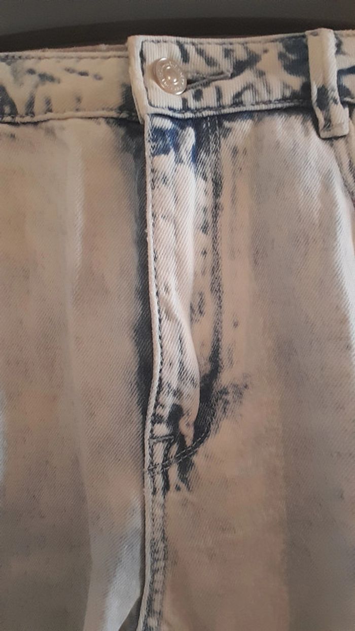 Jeans déchiré, couleur bleu très clair, Taille 38, Marque Denim Pimkie - photo numéro 4
