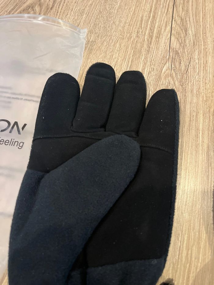Gant pour l’hiver neuf - photo numéro 4