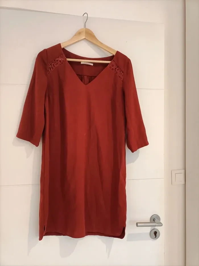 Robe droite midi bordeaux Camaïeu