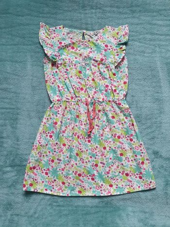 Très jolie robe 8 ans