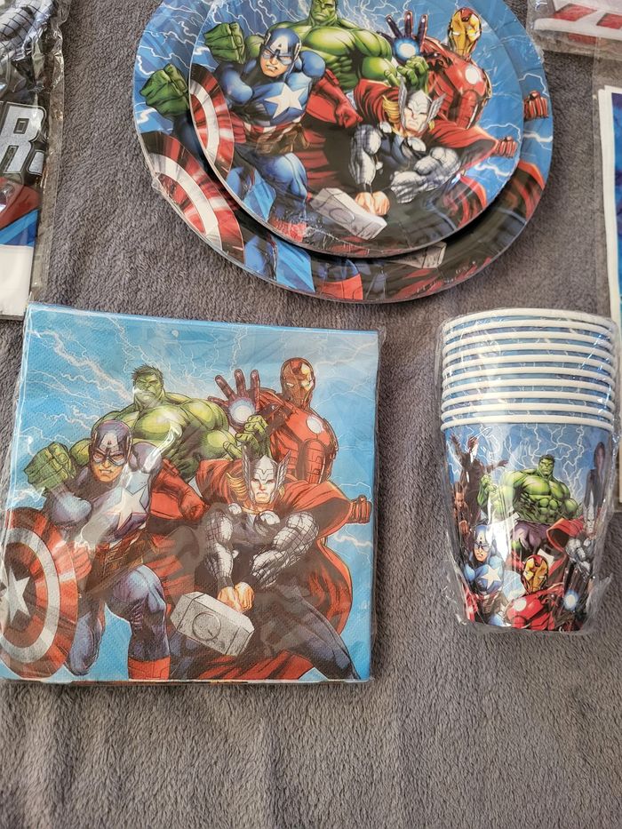 Lot décoration Marvel avengers - photo numéro 3