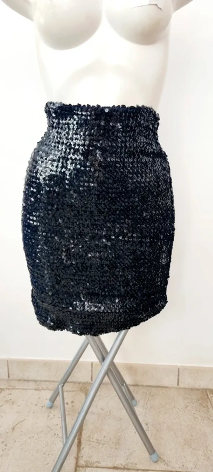 Jupe tube noire sequins kookai 36