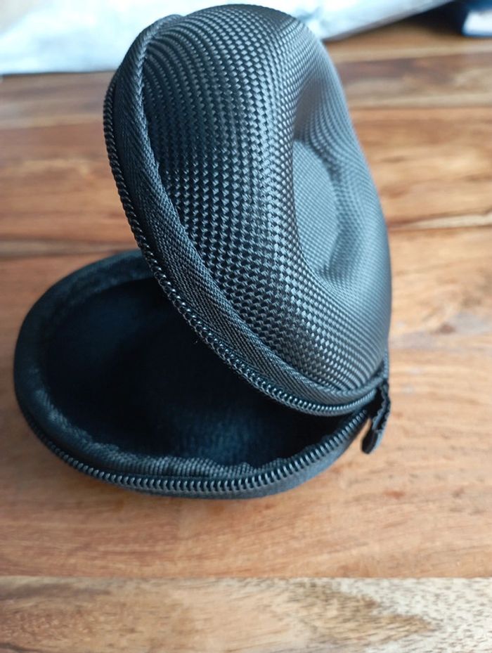 Boitier de protection pour montre - photo numéro 4