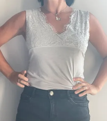 Débardeur été léger dentelle