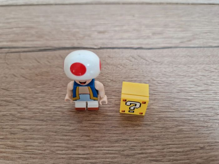 Figurine type lego Toad / Super Mario - photo numéro 4