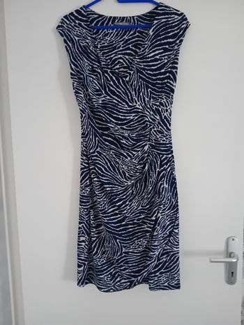 Robe Bleue et blanche