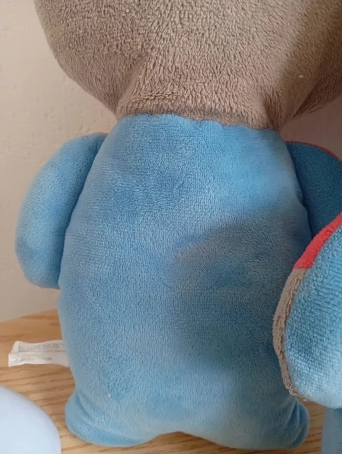 Lot peluches tchoupis classiques dessin animé T'choupi et doudou - photo numéro 4