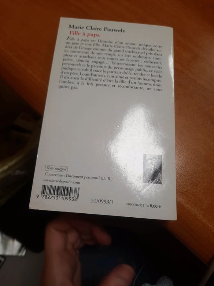 Fille à papa livre de poche - photo numéro 5