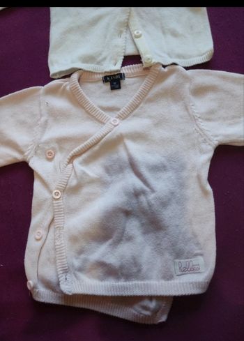 Lot de gilet fille 1 mois Kiabi