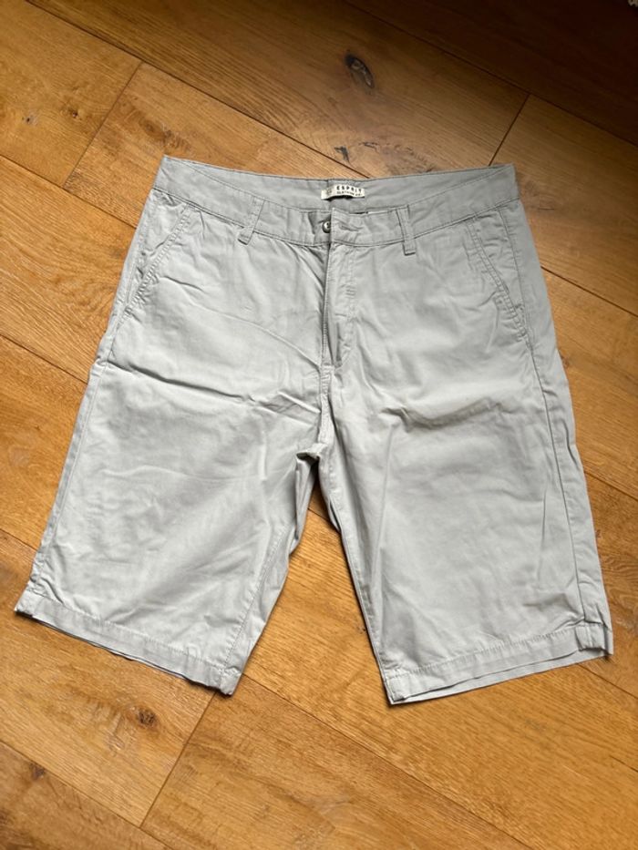 Short Esprit