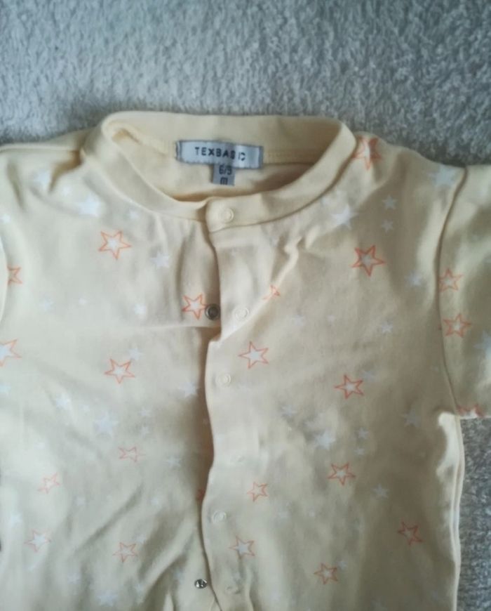 Pyjama 6 mois - photo numéro 2