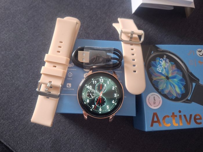 Montre connecté - photo numéro 2