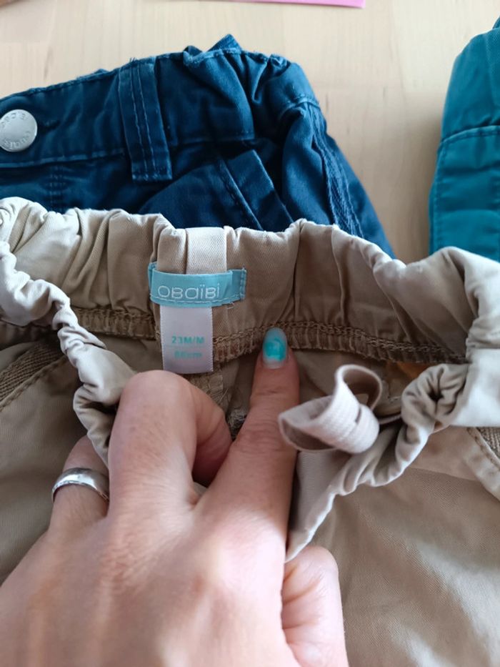 Lot chino 24 mois obaibi taille réglable - photo numéro 4