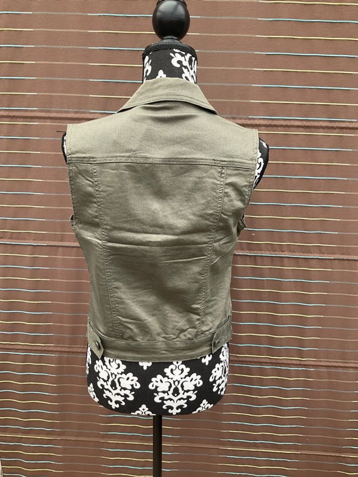 Veste courte kaki neuve taille L - photo numéro 2