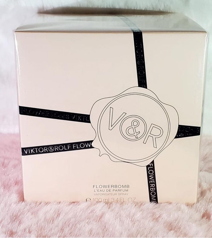 Victor & rolf flowerbomb