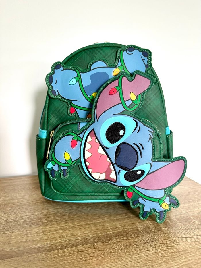 Sac Loungefly backpack Christmas Lights Stitch Light-up Disney