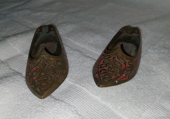 paire de Cendrier babouche coloré sabot bronze cuivre laiton India