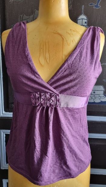 Top dos nu violet taille M