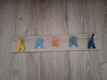 Porte-manteau dinosaures