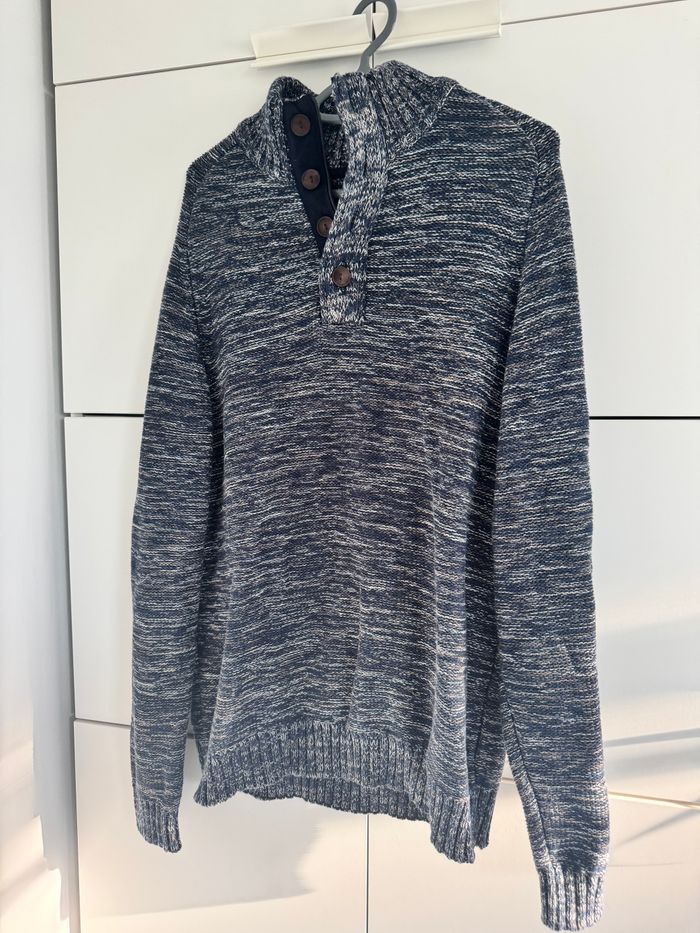 Pull Armand Thiery - photo numéro 1