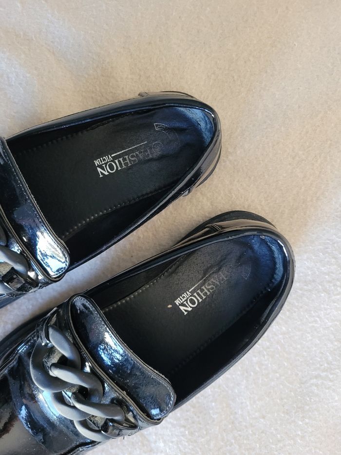 mocassins noirs vernis taille 39 - photo numéro 3