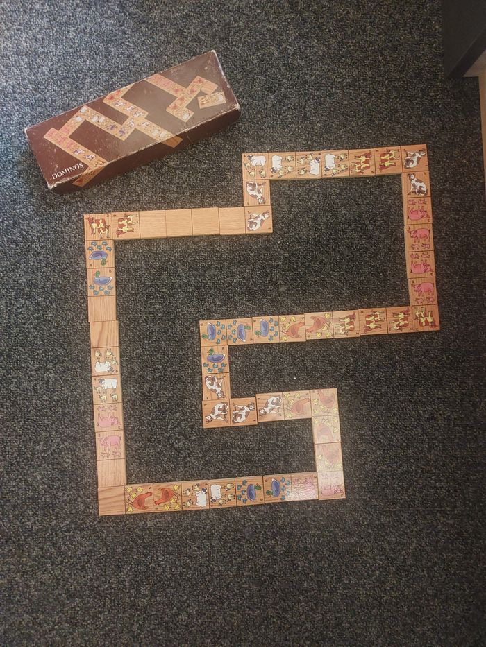 Jeu de dominos complet