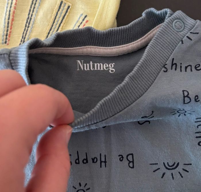 Lot de 3 t-shirts / Taille 3/6 mois - photo numéro 3