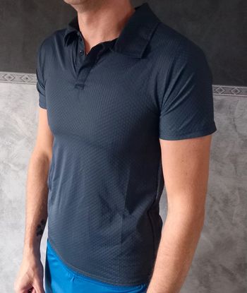 Polo neuf jamais porté