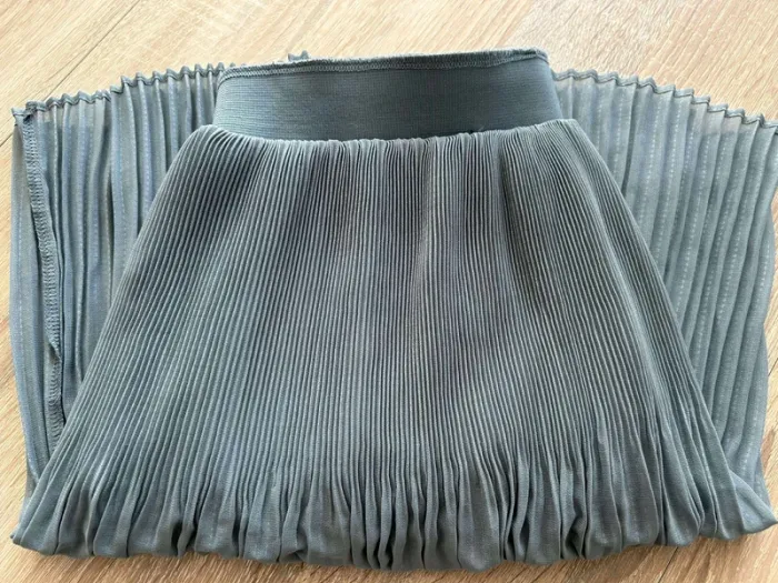 Jupe plissée Zara - photo numéro 2