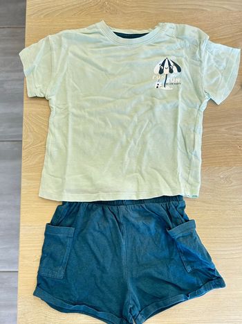 Ensemble tee-shirt/ short  garçon Kiabi en 18 mois 