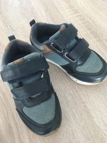 Baskets enfant
