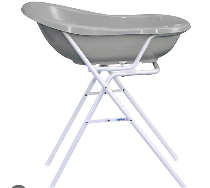 Baignoire sur pied prémaman