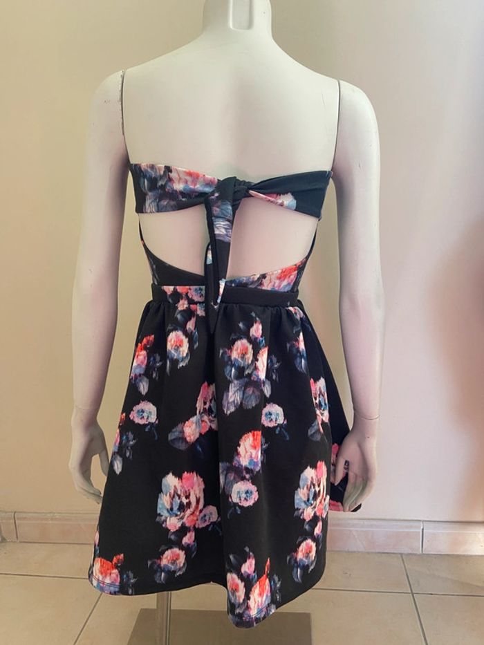 Robe fleurie bustier Pull & Bear - photo numéro 3
