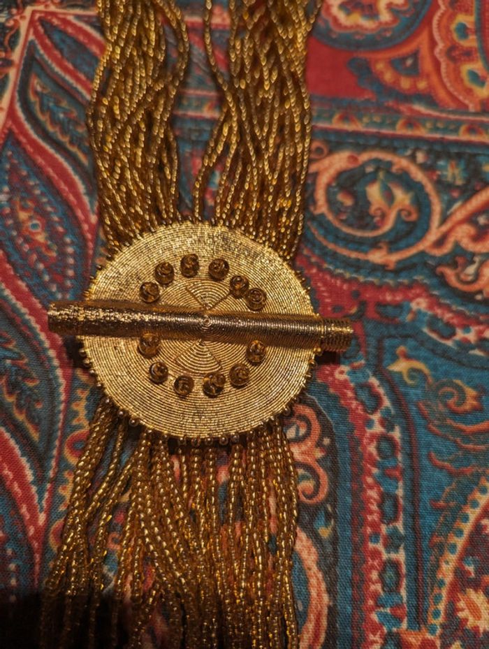 Collier de perles dorées - photo numéro 4