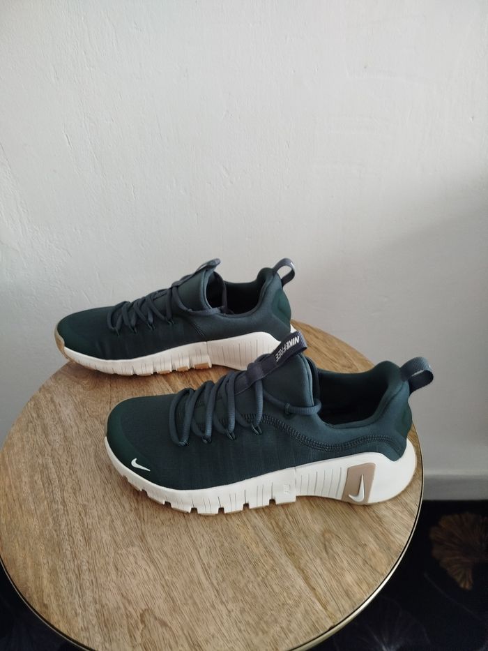 Baskets Nike T 40 - photo numéro 3