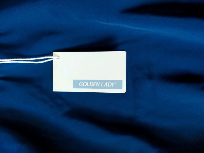 Maillot de bain 1 pièce – Bleu marine et orange fluo – Taille 36/38 – Lot disponible - photo numéro 3