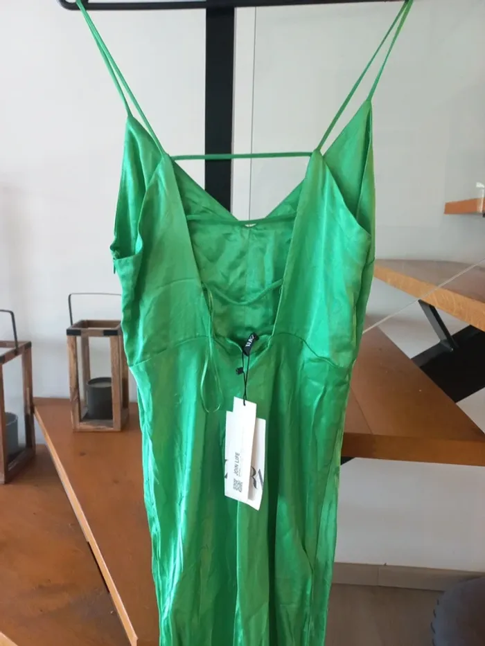Robe zara - photo numéro 4
